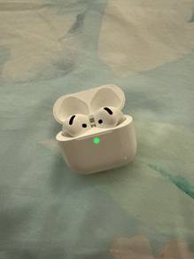 AirPod 4