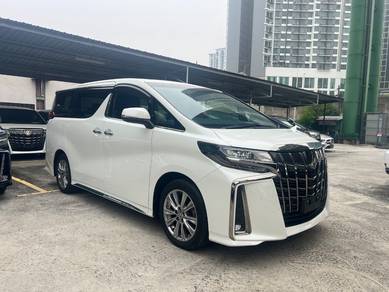 Toyota Alphard S TYPE GOLD in Damansara Kim, SGR
