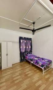 Room in Sungai Buloh, SGR