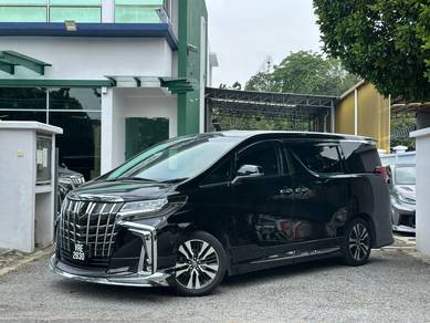 Toyota Alphard SC in Others, KUL