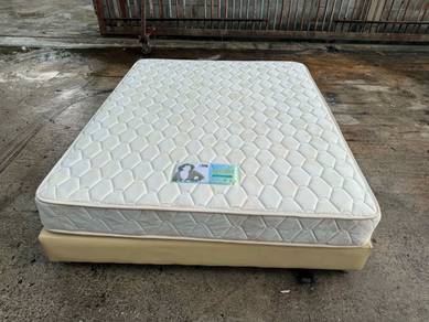 (Kingkoil) 8'' Spring Tilam Queen Mattress Coil