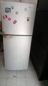 fridge