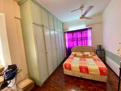 Room in Shah Alam, SGR