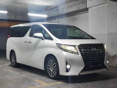 Toyota Alphard in Sri Petaling, KUL