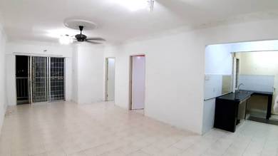 Apartment For Rent in Lakeview Apartments