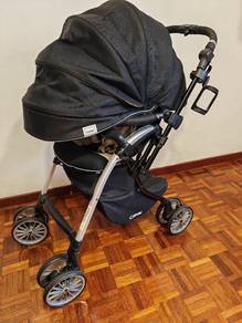 Combi Umbretta Premium 4 CAS 2 Way Facing