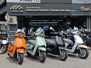 Brixton MOUCCA 250