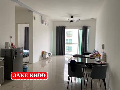 Condominium For Rent in Quay West Residence