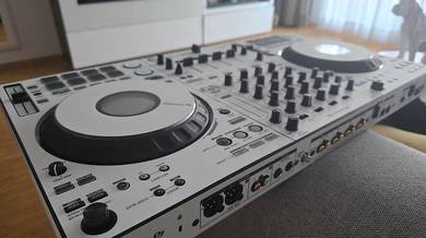 Pioneer White DDJ-FLX10 DJ