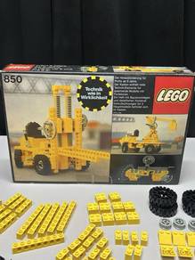 Vintage LEGO Technic 850 Forklift 1977