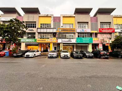 Shop lot For Sale in Shah Alam,SGR