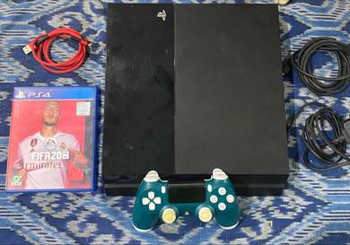 PS4 Fat 500gb Cun Condition!