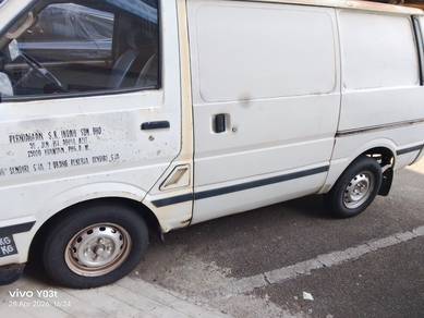 Nissan Vannete
