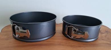 Bakeware - Springform Cake Pans (2 units)