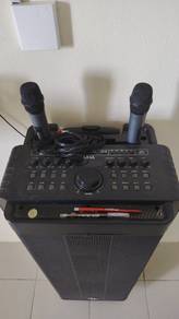 Speaker portable beserta mic