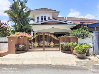 Semi-Detached House For Sale in Seremban,NSN