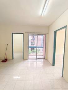 Apartment For Rent in Dahlia Apartment (Garden Avenue S2)