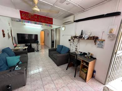 1-storey Terraced House For Sale in Seri Kembangan,SGR