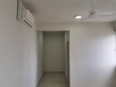 Service Residence For Sale in Maxim Residences
