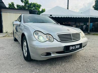 Mercedes Benz C200 200 K AVANTGARDE (CKD) in Petaling Jaya, SGR