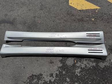 No 14-5-16 Toyota Soarer Uzz40 FRP Side Skirt Jpn