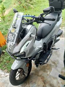 Honda ADV 160