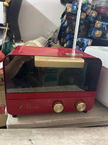 Oven