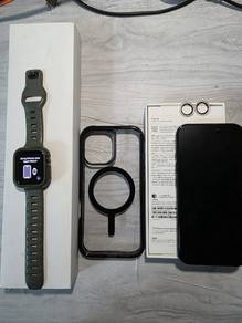 iphone 16 128gb with apple watch SE 40mm 