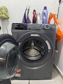 Haier frontload 10kg inverter washer
