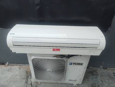 York 2.5 inverter aircond 