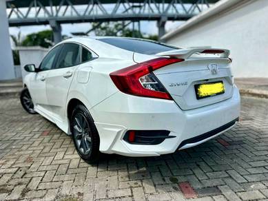 Honda Civic S in Cheras, SGR