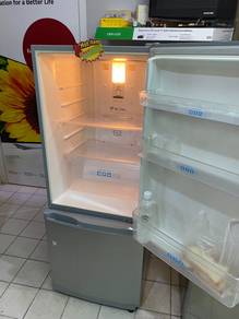 SAMSUNG 210L Bottom Freezer Refrigerator 6Ap1nX