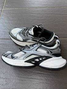 2nd Hand X-TEP Sneakers !