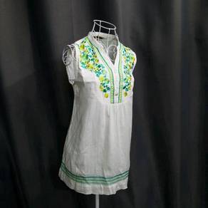 East India Flowers Embroidery Top