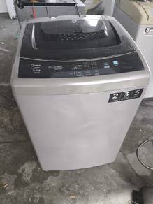 Mesin basuh Midea 9.5kg warranty 1bln 