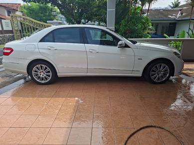 Mercedes Benz E200 200 CGI BlueEFCY ELEGANCE(CKD) in Setapak, KUL