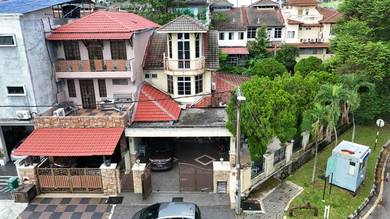 2.5-storey Terraced House For Sale in Ampang,SGR