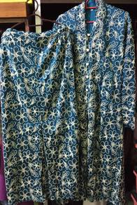 Baju kebaya labuh