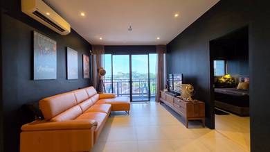 Condominium For Sale in Doncaster Residence