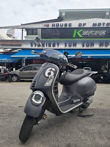 Vespa GTS 300