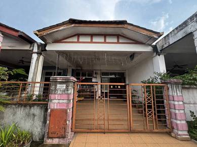Terraced House For Sale in Batu Berendam,MLK