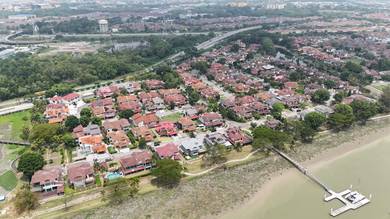 Semi-Detached House For Sale in Klang,SGR