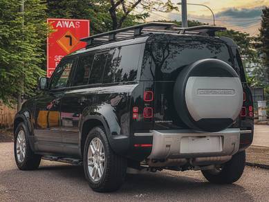 Land Rover Defender 110S D300 in Sungai Besi, KUL