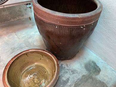 Antique fashioned Ceramic Big Water Vase