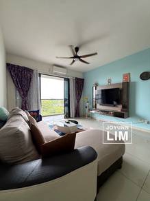 Condominium For Rent in Wellesley Residences