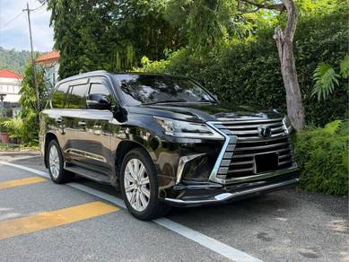 Lexus LX 570 in Juru, PNG