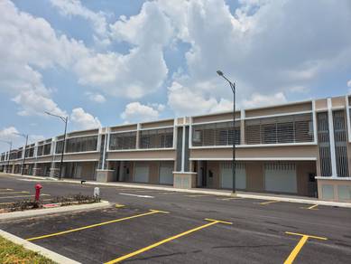Shop lot For Sale in Puchong,SGR