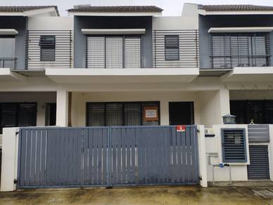 Terraced House For Sale in Rawang,SGR