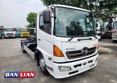 Rebuilt Hino 500 FC7J Arm Roll RORO Truck | Japan