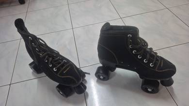 roller shoes